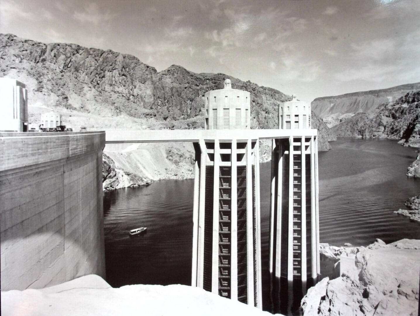 Julius Shulman - "Towers at Boulder Dam, First Filling." Boulder Dam, Nevada / Arizona. 1936