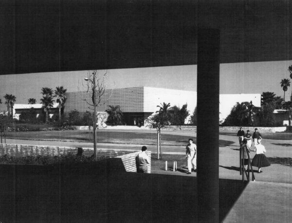 Julius Shulman - Original Vintage Print. "El Camino College." Torrance, (Los Angeles) Ca. Marsh, Smith & Powell. 1953