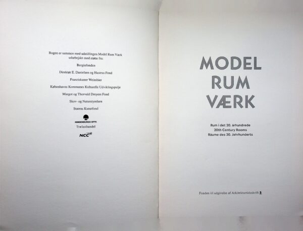Hardcover Book: German / English Language Publication. "Model rum Vaerk, Rooms Of The 20th Century." Various Architects. Germany. 2000 - Image 2