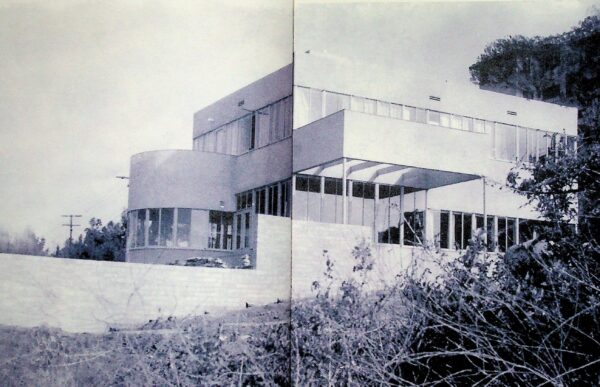 Softcover Book. "The Russian Garbo."  Pentagram Papers 38. Ann Sten, Richard Neutra & Julius Shulman. Los Angeles, Ca. 2007 - Image 6